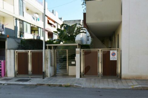 m-c